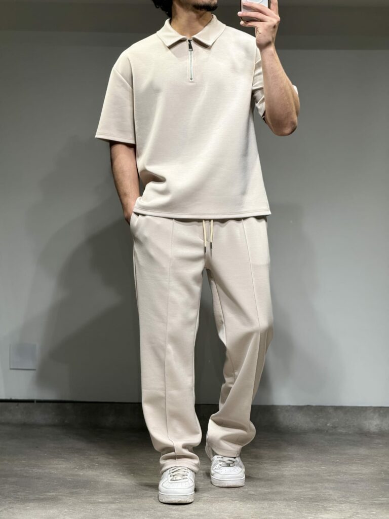 Tee-shirt néoprène beige sable Lostale — col polo zippé avec pantalon assorti homme