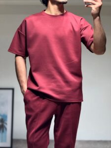 Tee-shirt néoprène bordeaux Lostale — oversize col rond avec pantalon assorti homme